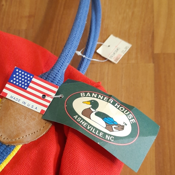 Vintage Banner House Duffel Bag New - Picture 2 of 9